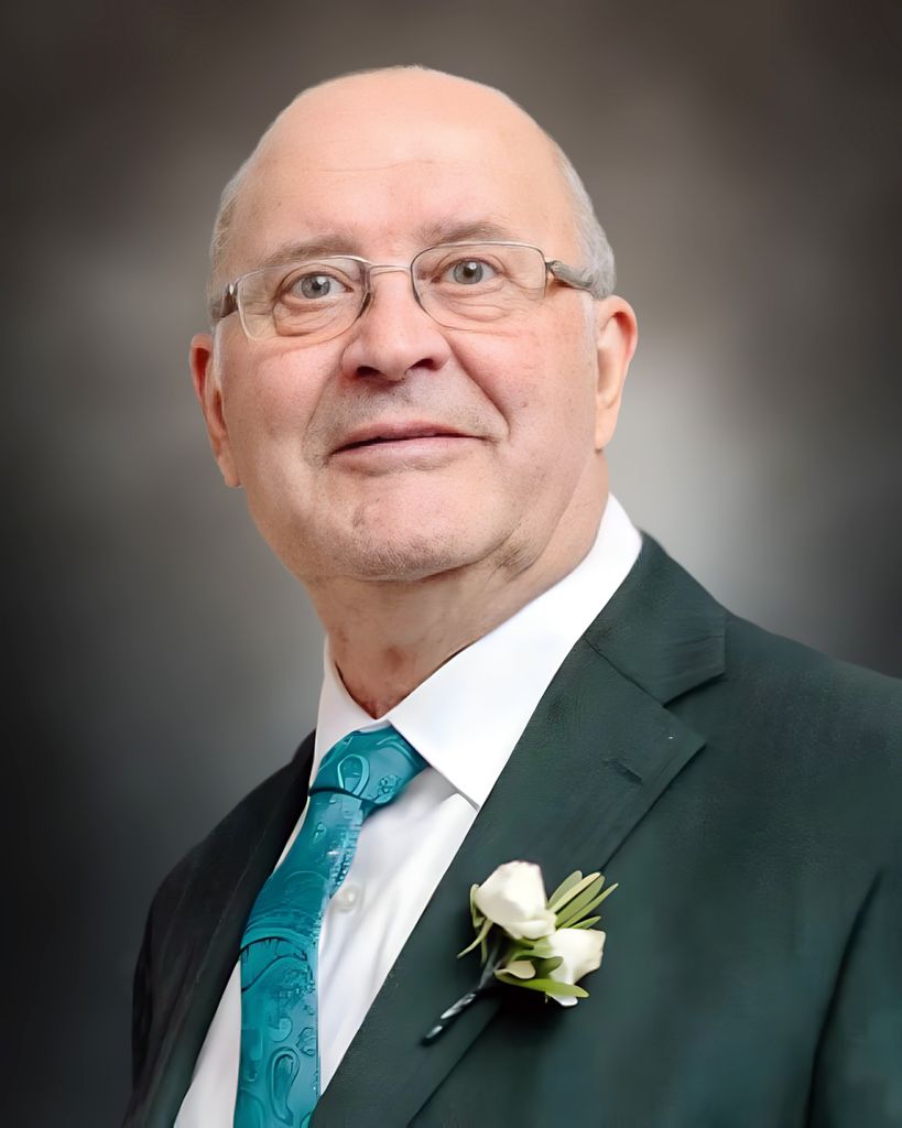 Luigi De Chellis Profile Photo