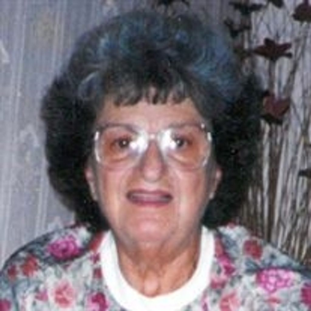 Emma Louise Zawila Profile Photo