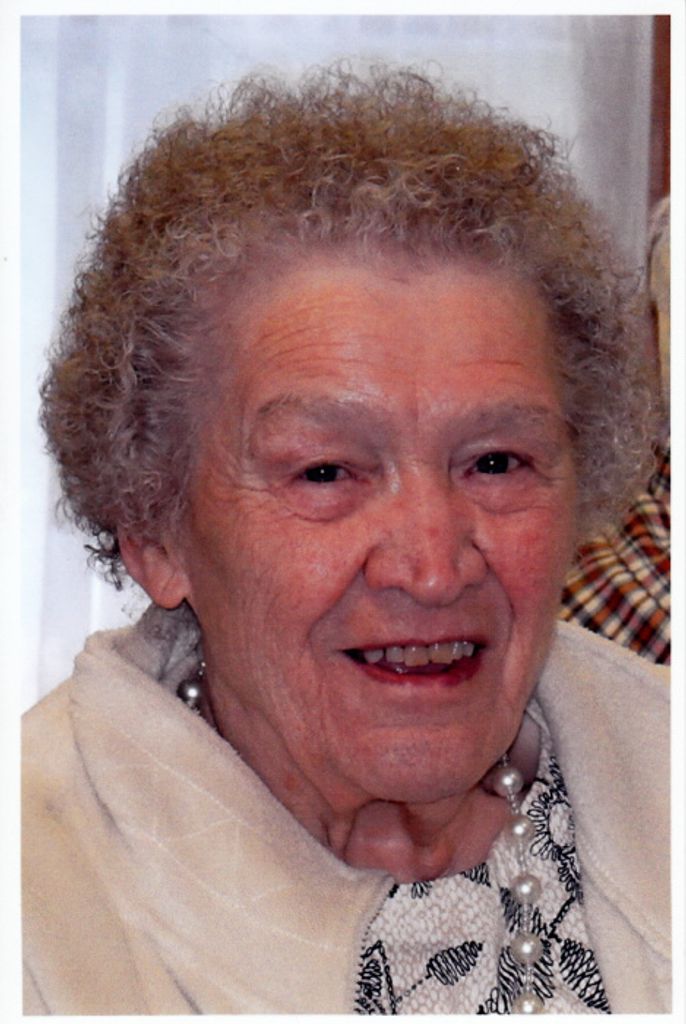 Betty Louise (Bridge)  Chapman