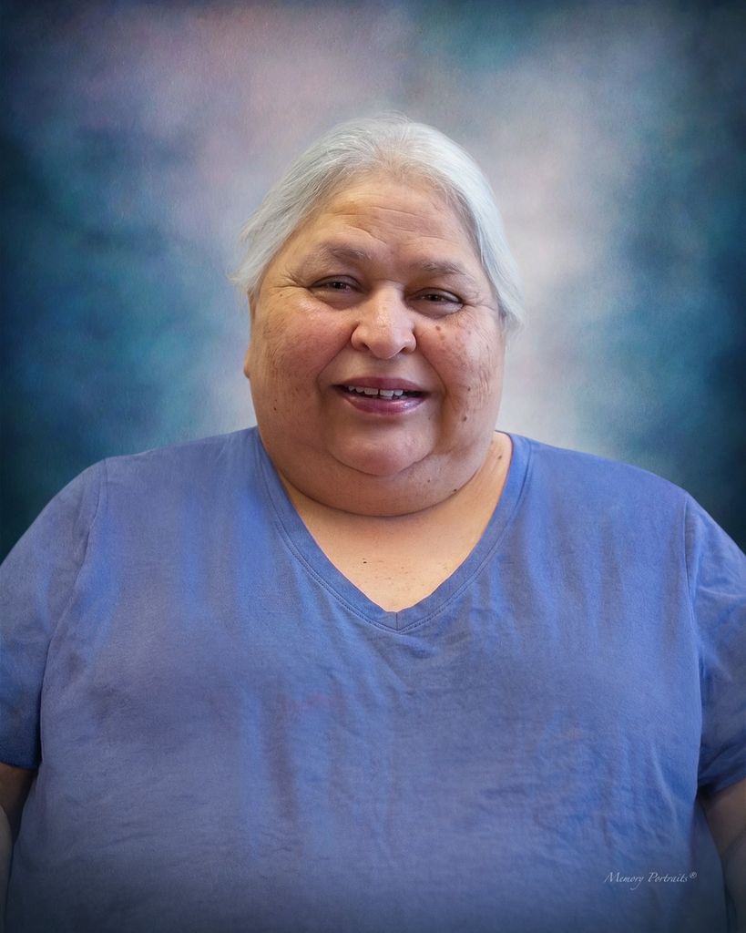 Luz Maria Valencia Profile Photo