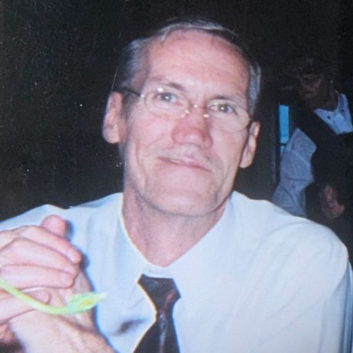 Robert James Mccarthy Profile Photo
