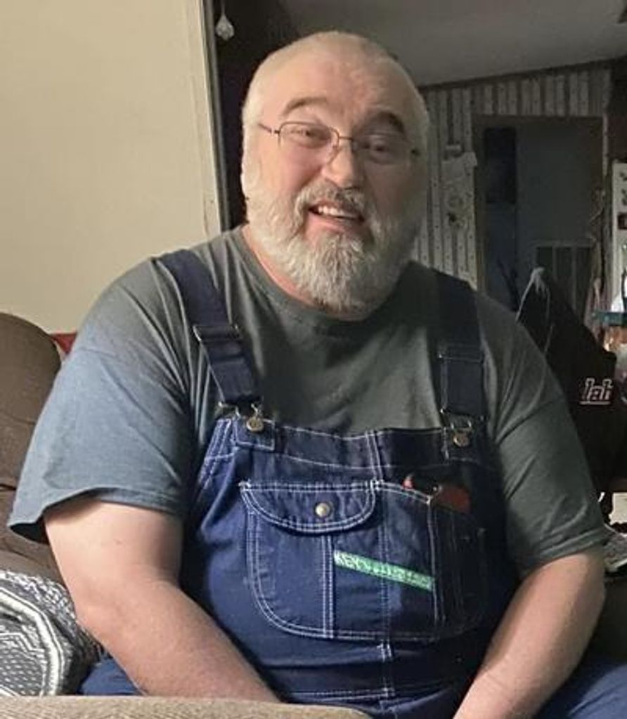 Anthony Eugene Luna Profile Photo