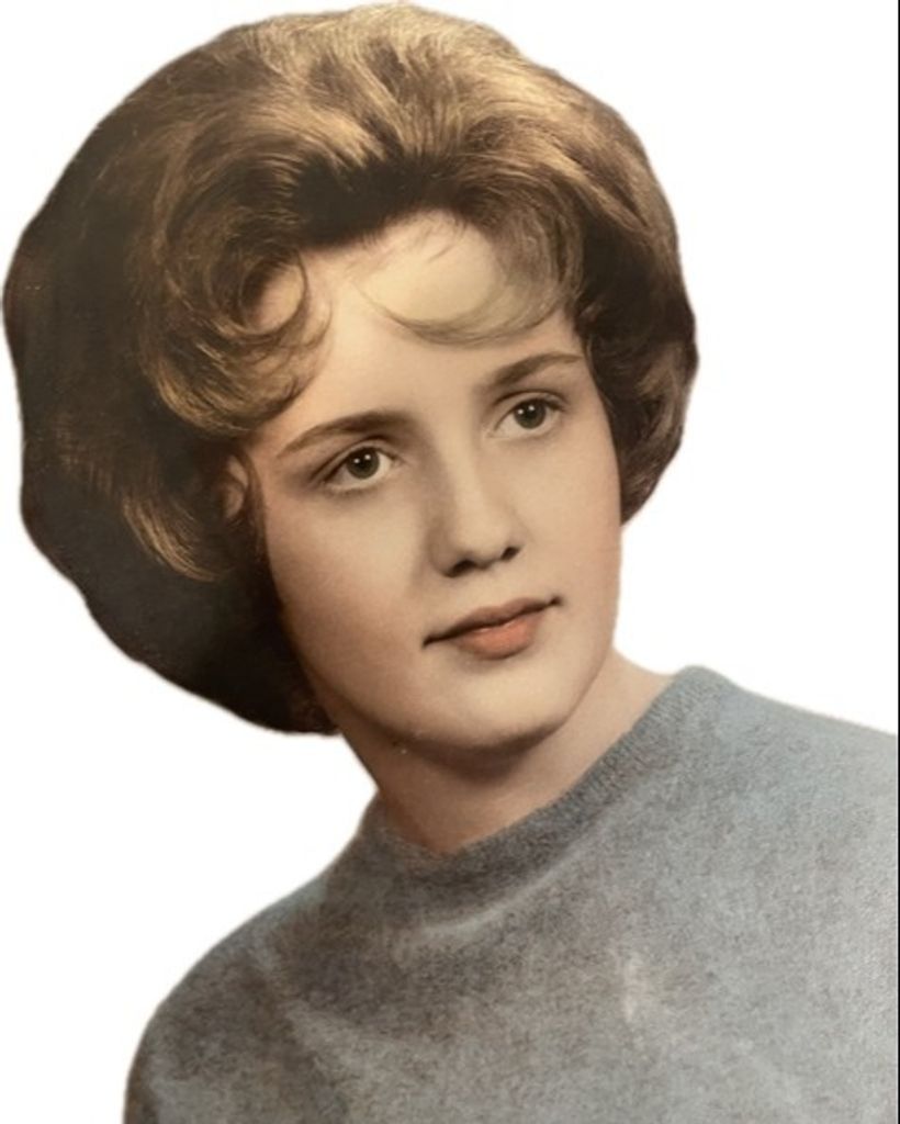 Victoria "Vickie" Lee Siegfried
