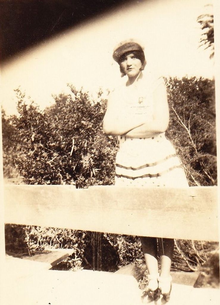 Mary E Berry Elliston