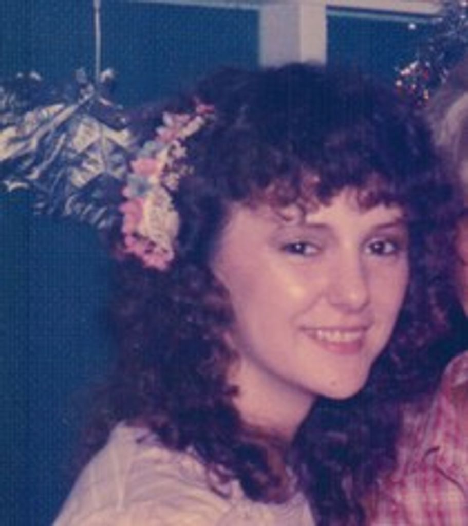 Saundra Lynn (Hobgood)  Eason