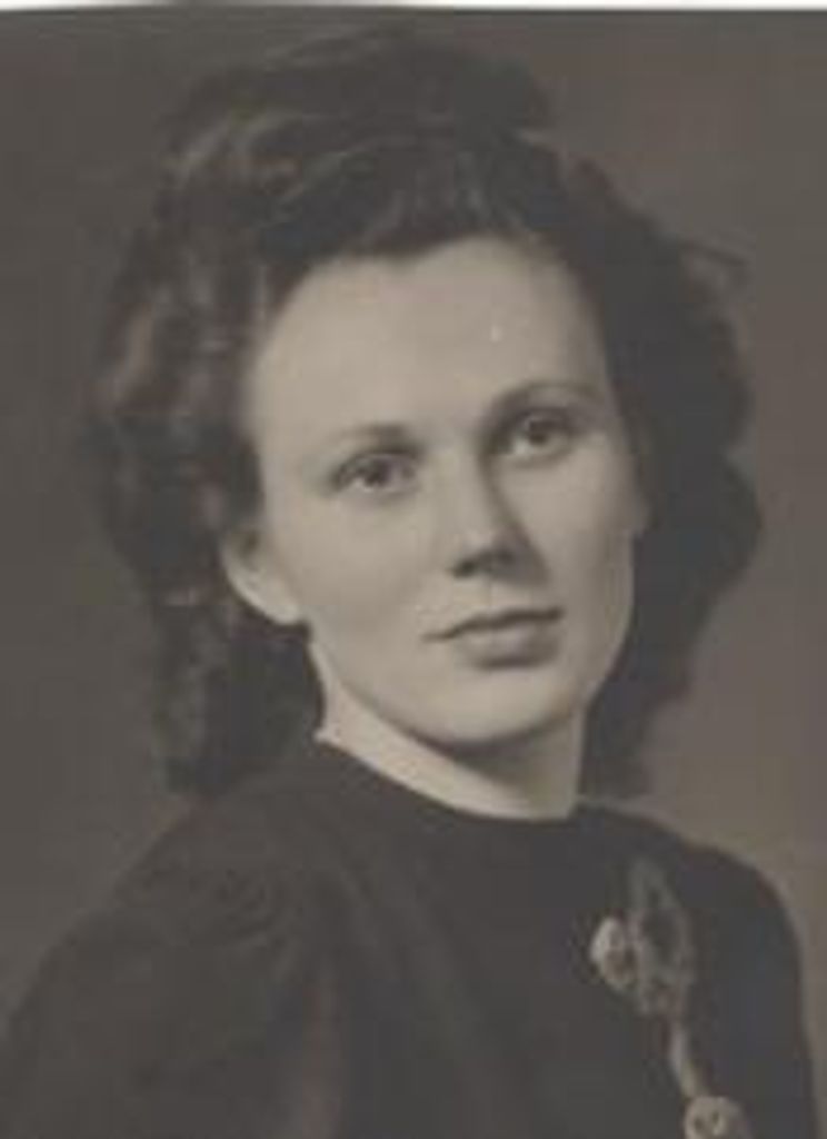 Helene Lochhead Profile Photo