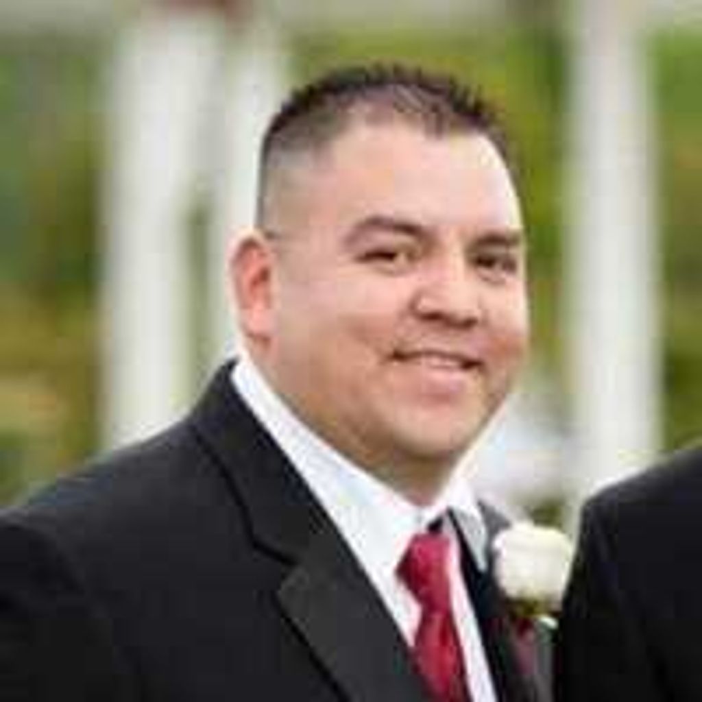 Johnny Ray Servantes