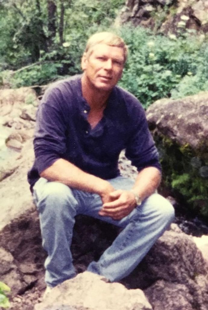 Darrell Gene Mills