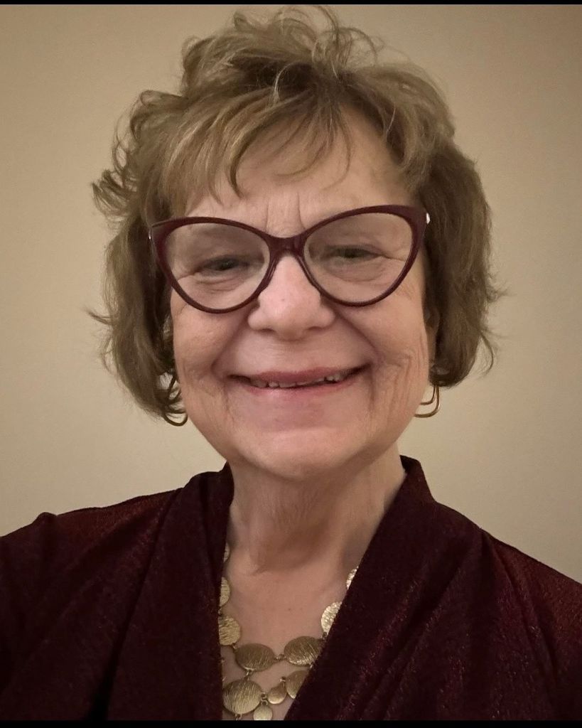 Bernadette Peterson Profile Photo