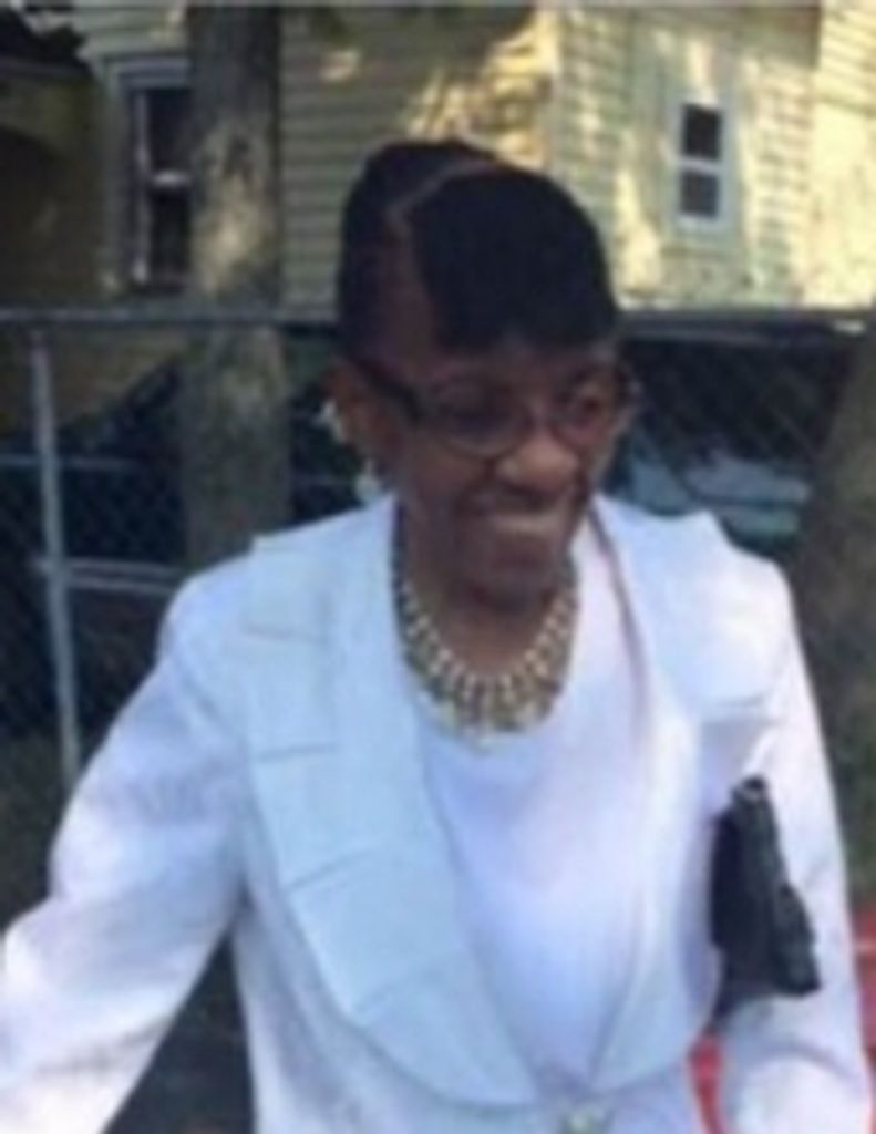 Minnie Gilbert