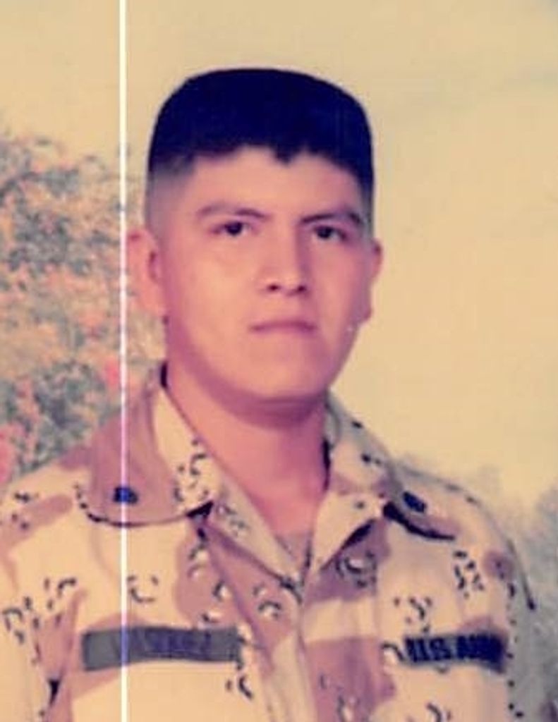 Rodolfo 'Rudy' De La Rosa Vasquez Profile Photo
