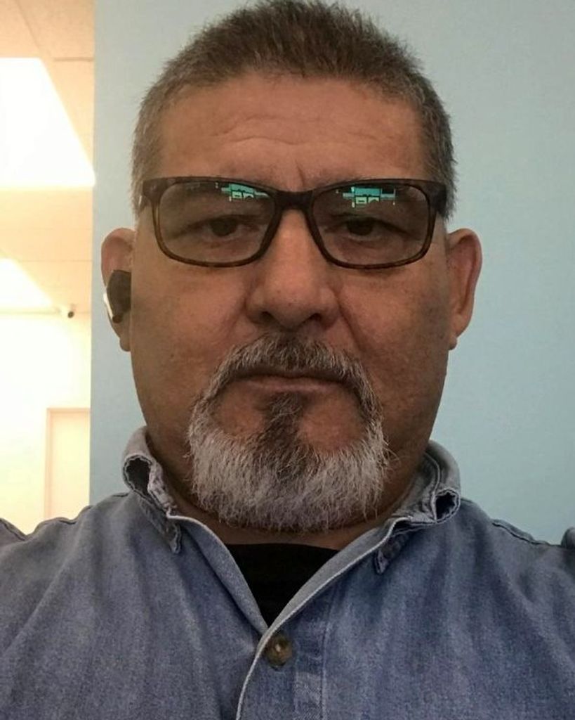 Victor Isaac Mejias Profile Photo