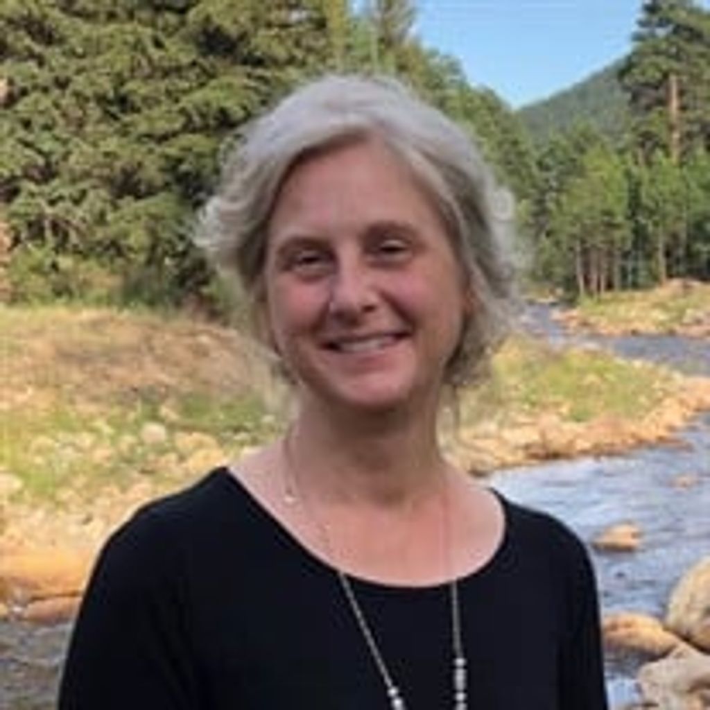 Suzanne Bunch Profile Photo