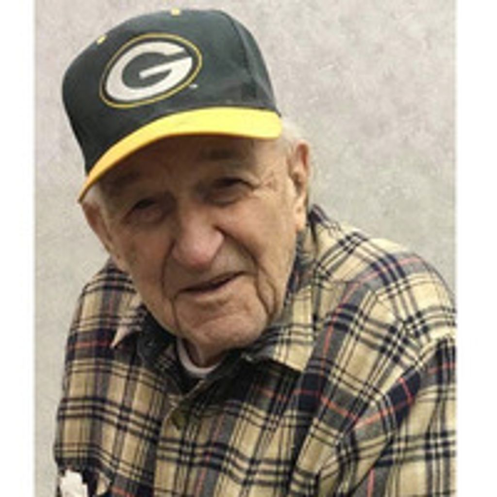 Daniel E. Dalbec Profile Photo