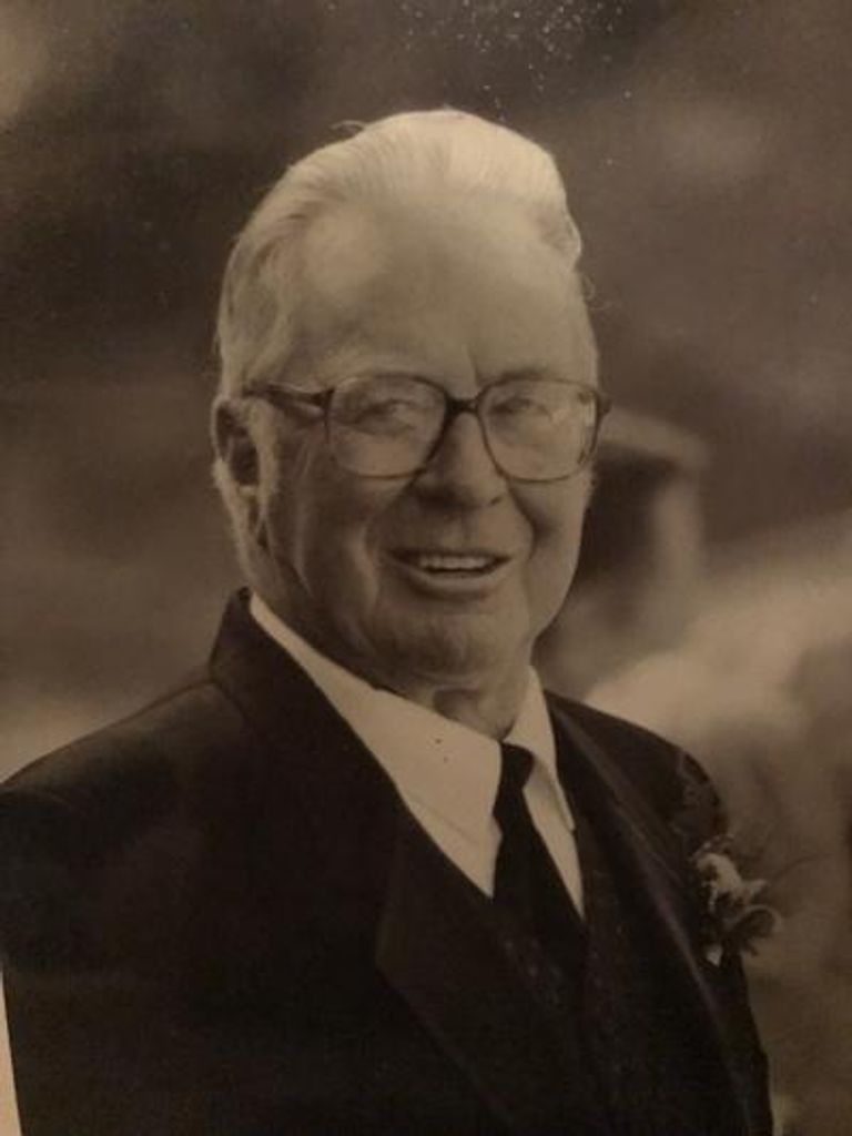 Kenneth Martin Nuxoll Profile Photo