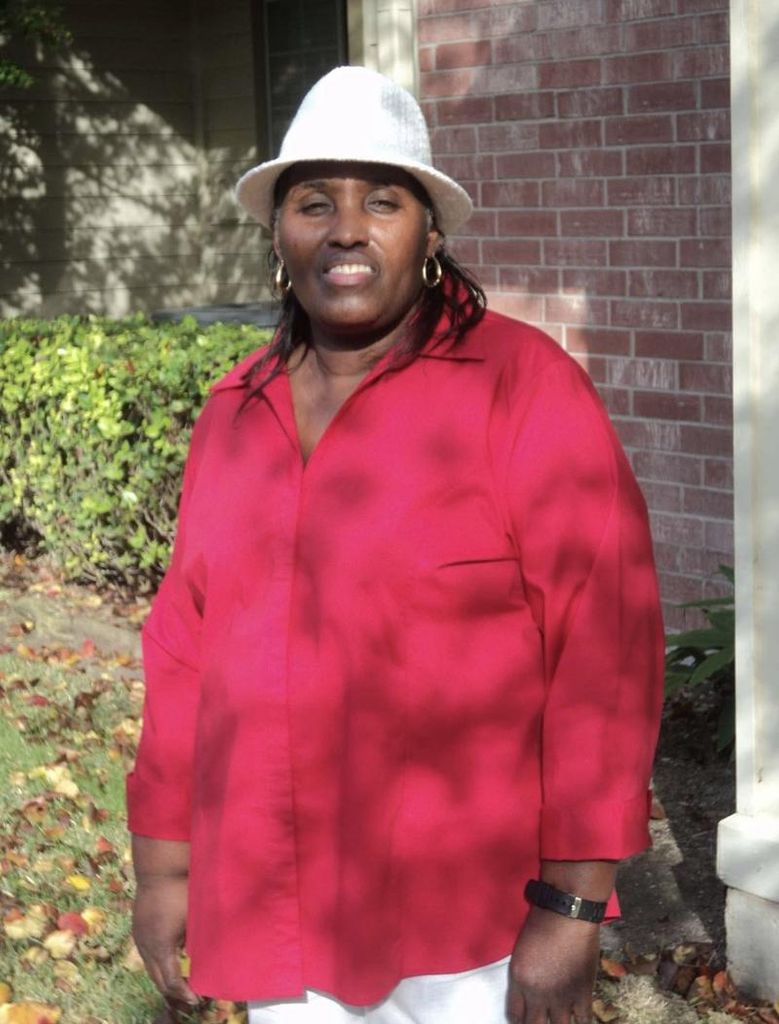 Maxine Long Profile Photo