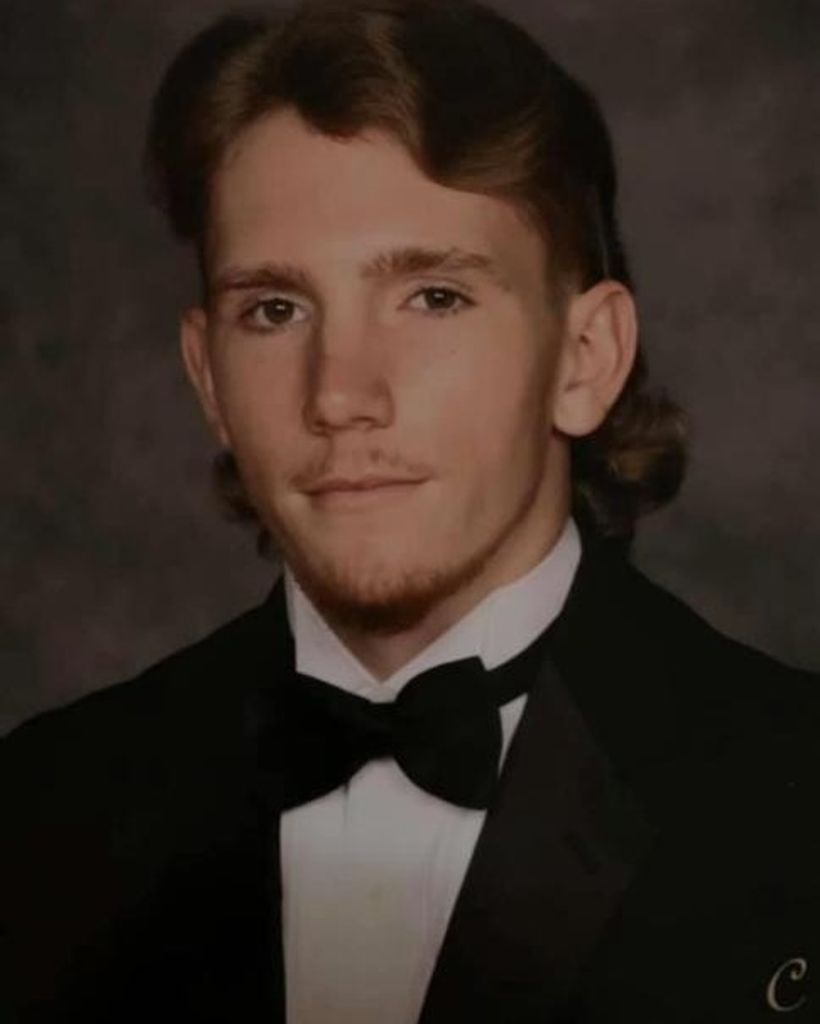 Garrett Wayne Brewer Profile Photo