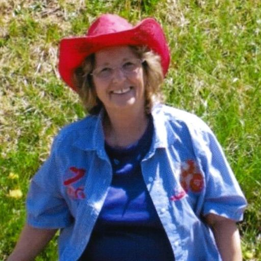 Sonja Dudley Hollandsworth photo gallery thumbnail 1 of 2