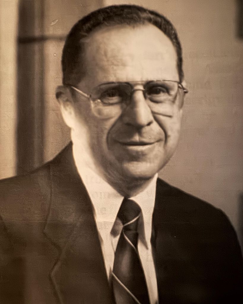 Robert Comfort Profile Photo