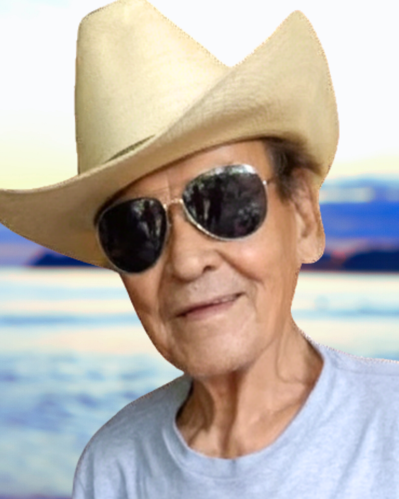 Amador Pinera Profile Photo