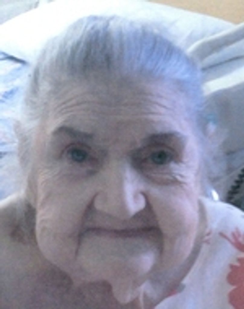 Dorothy J Marshall