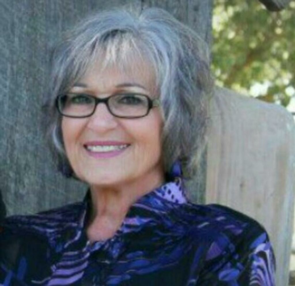 Linda "Mommer" Thomas Profile Photo