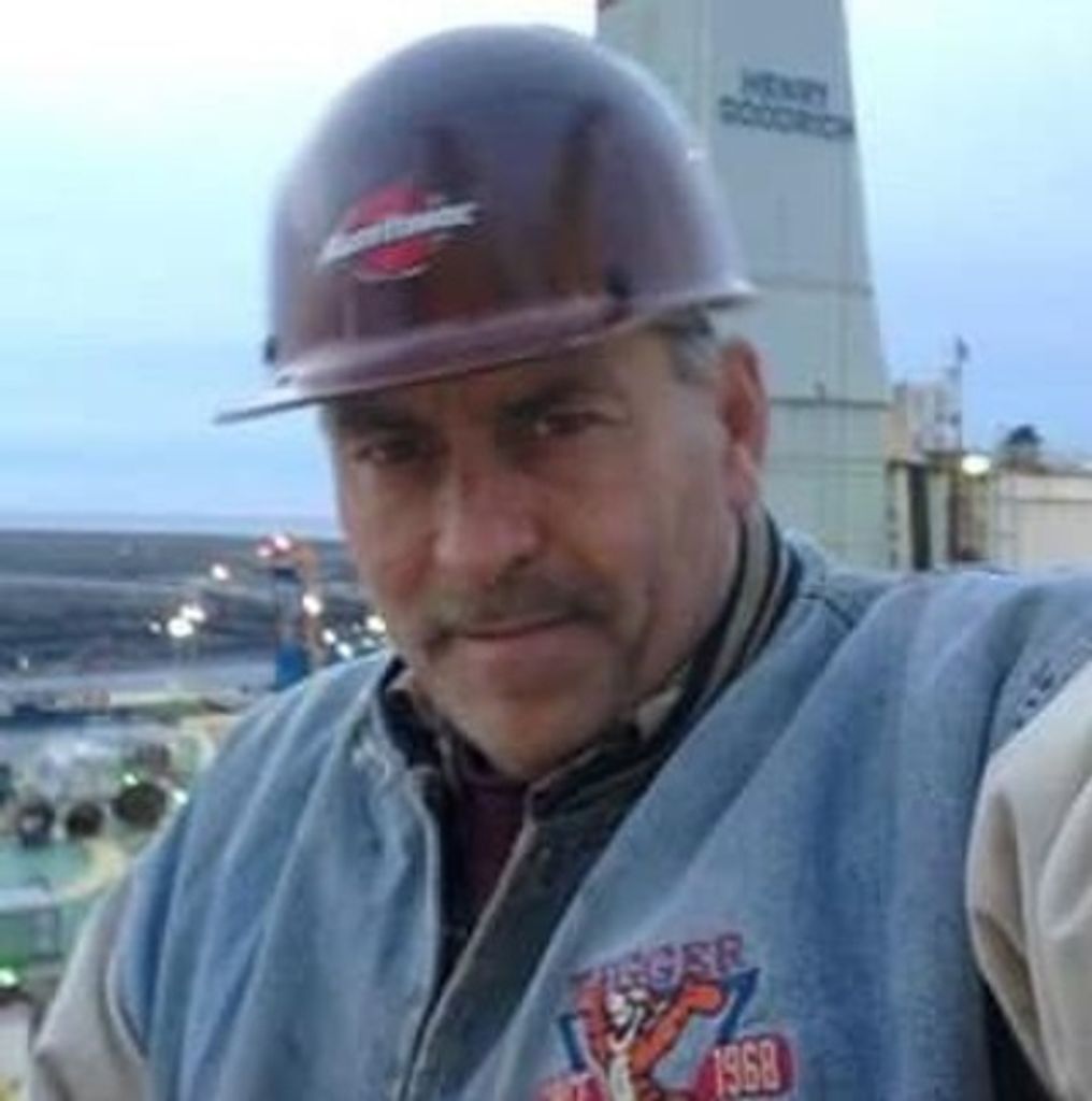 Tige Ernest Martin Profile Photo