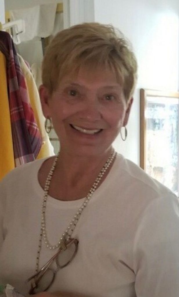 Darlene "Dot" Hippe-Wenner Profile Photo