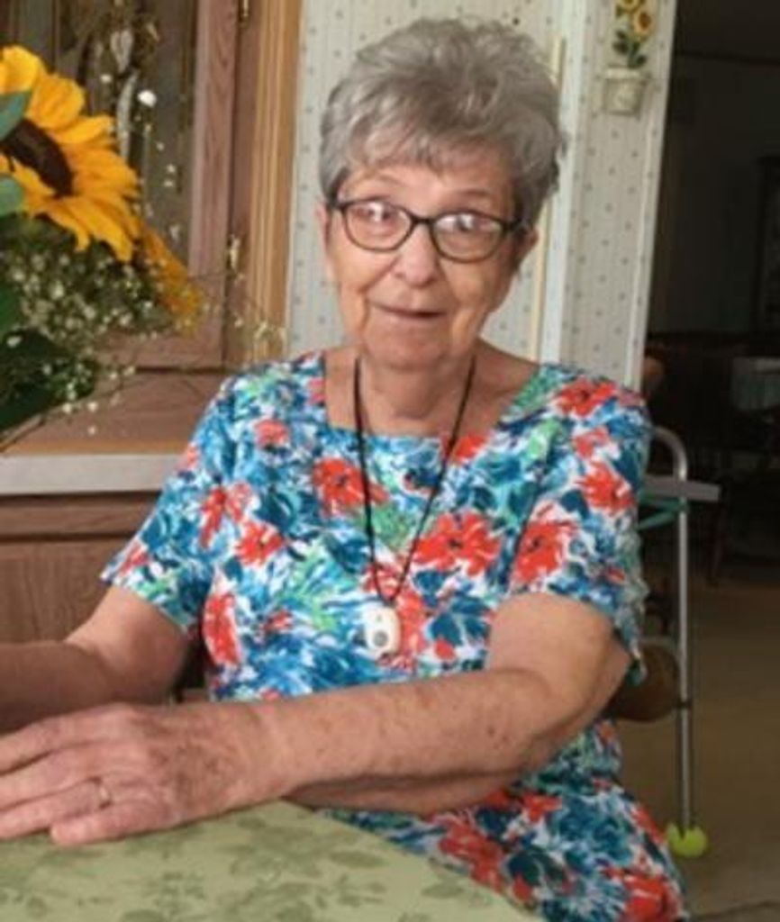 Evelyn Alma Cleveland Profile Photo