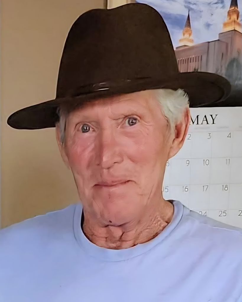 Brad Earl Ellis