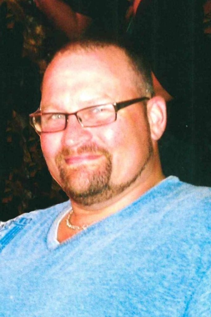 Michael Liam Hubner Profile Photo