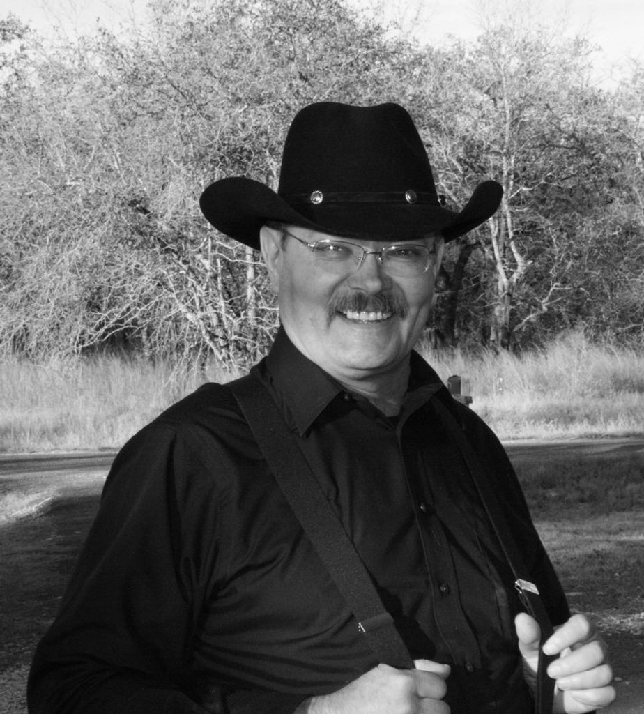 Larry  Green