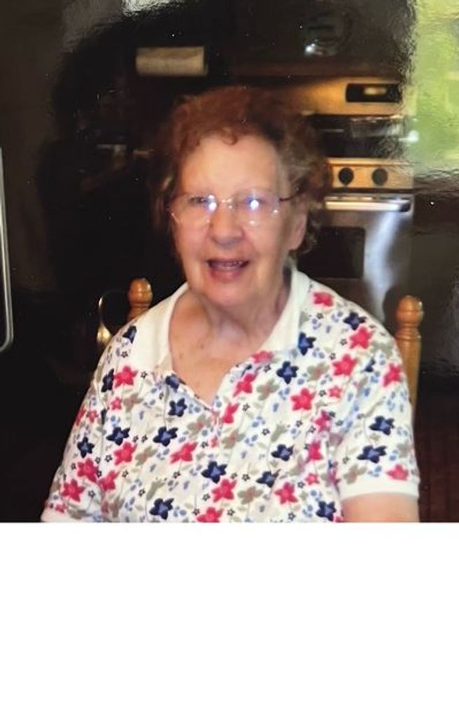 Evanthia Bart Lemonias Profile Photo