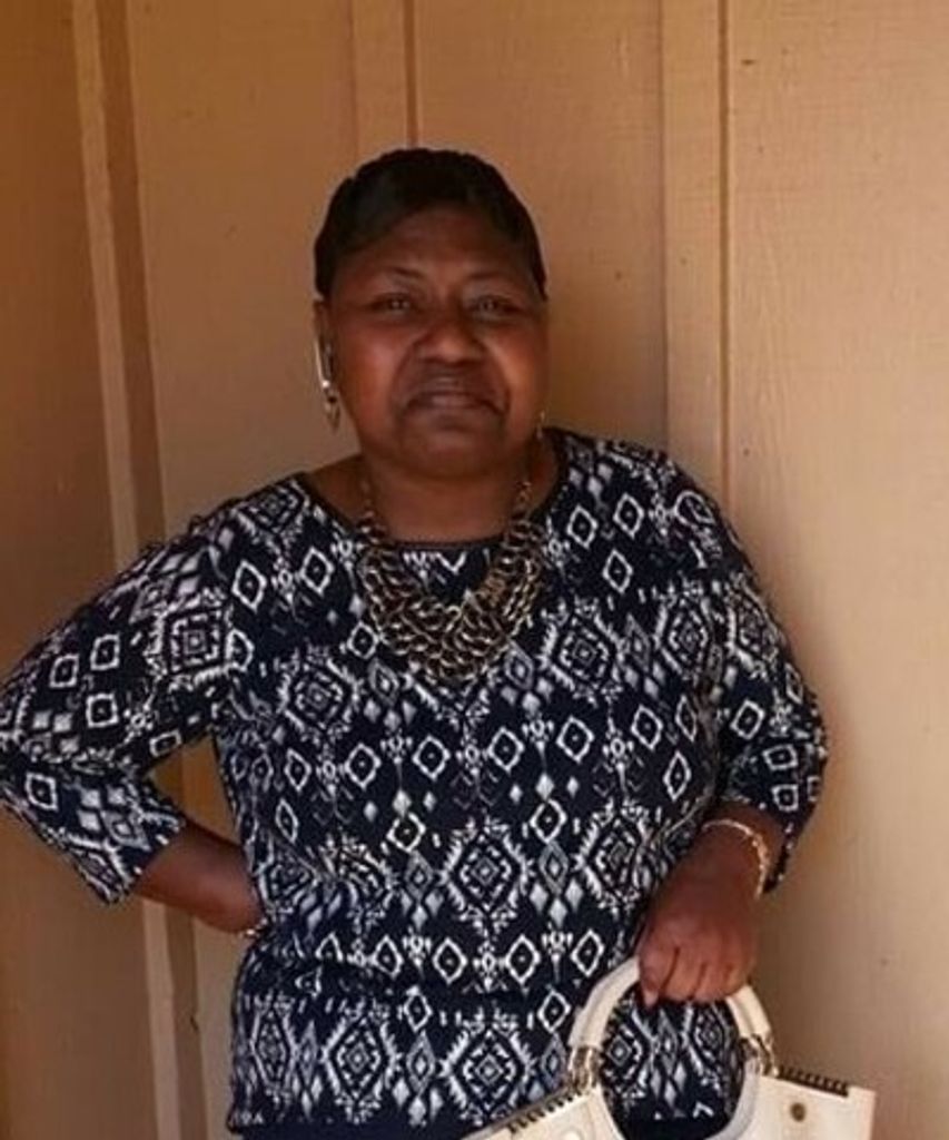 Ms. Laneddie "Annette" Woods Profile Photo