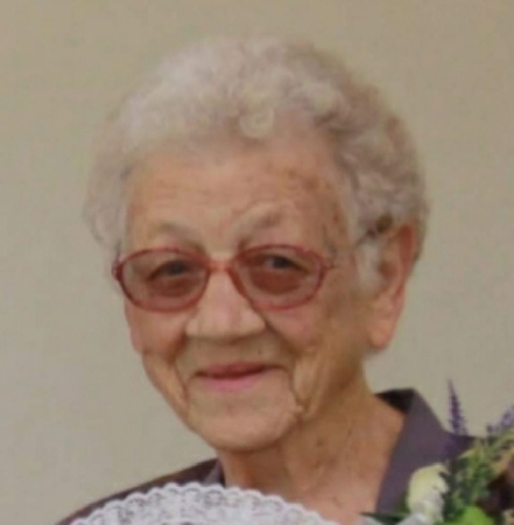 Betty R Kelly Profile Photo