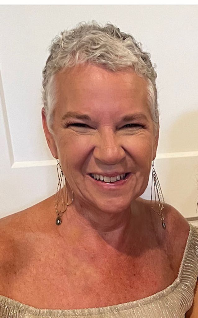 Michelle R (Woodward)  Strati Profile Photo
