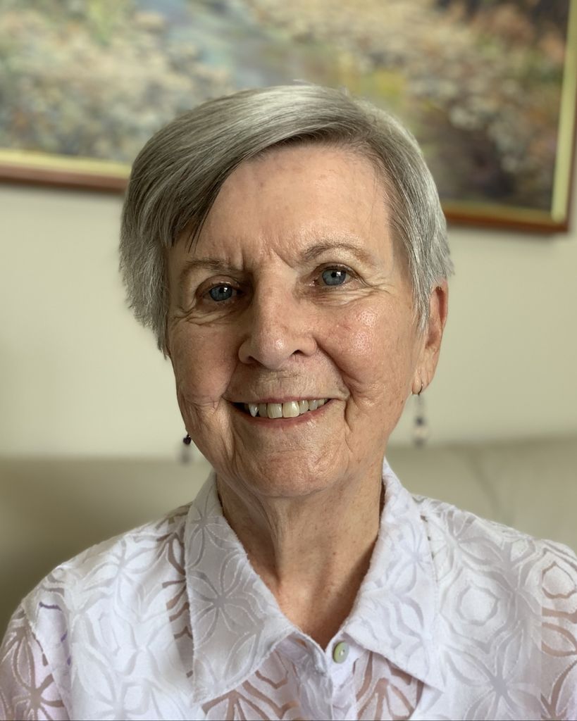 Lois Wustefeld