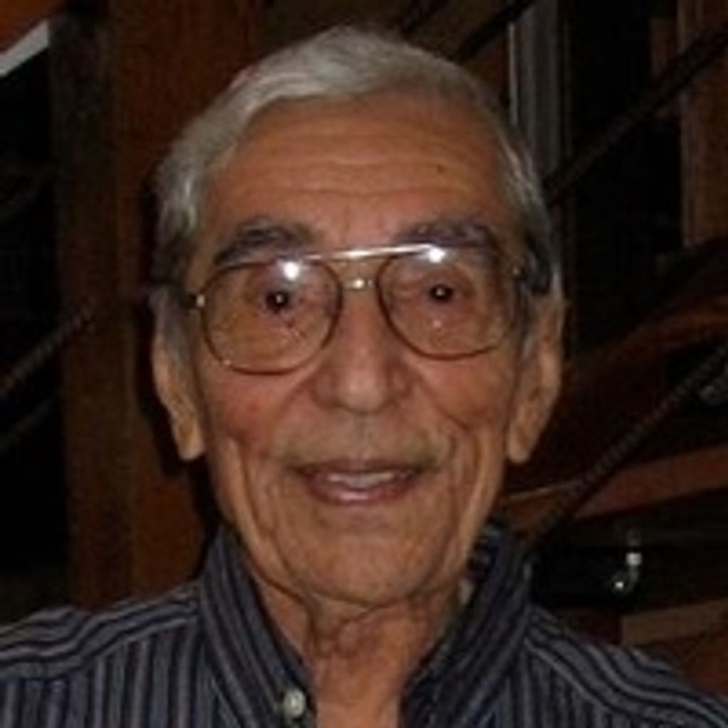 Enrique Fernando Benavides Profile Photo