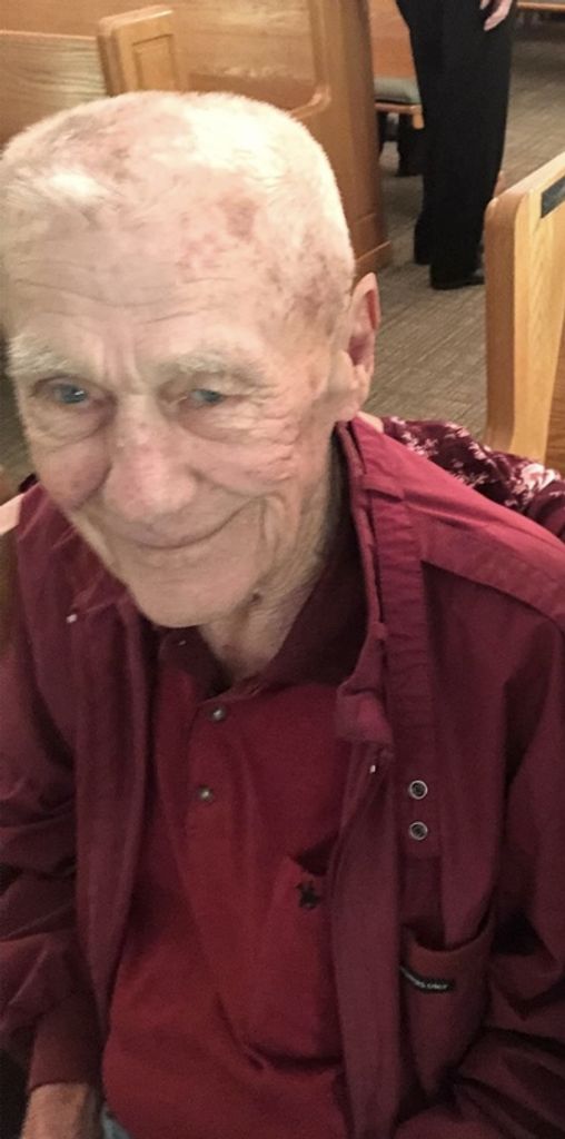 Carl Hewitt Profile Photo