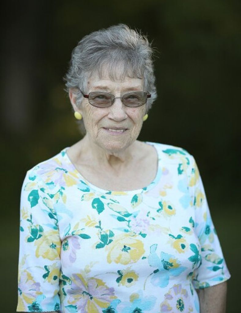 Lois Evelyn Bloyd Profile Photo
