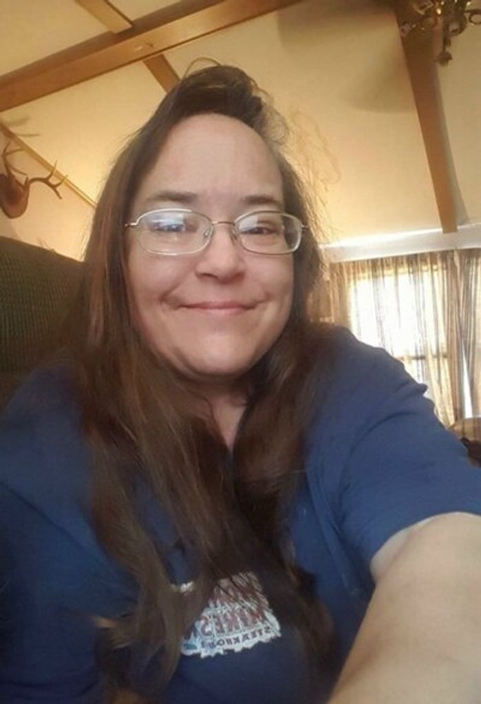 Laura Houchin Profile Photo