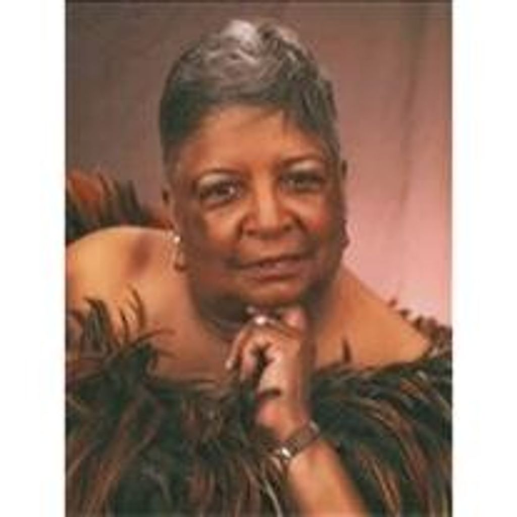 Lois Minnis Nails