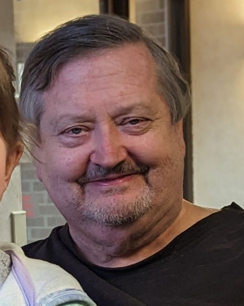 Kenneth Dever Moore Profile Photo