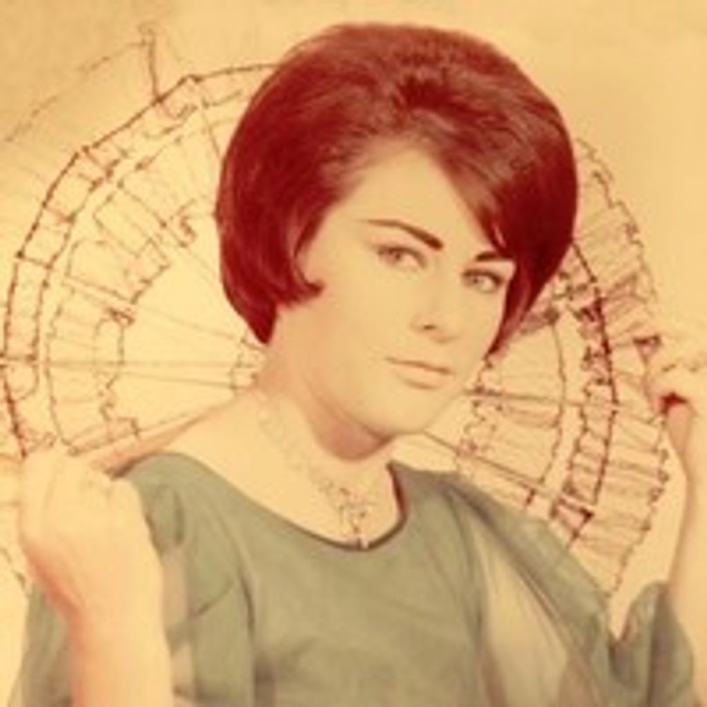 Zora Bond Booth