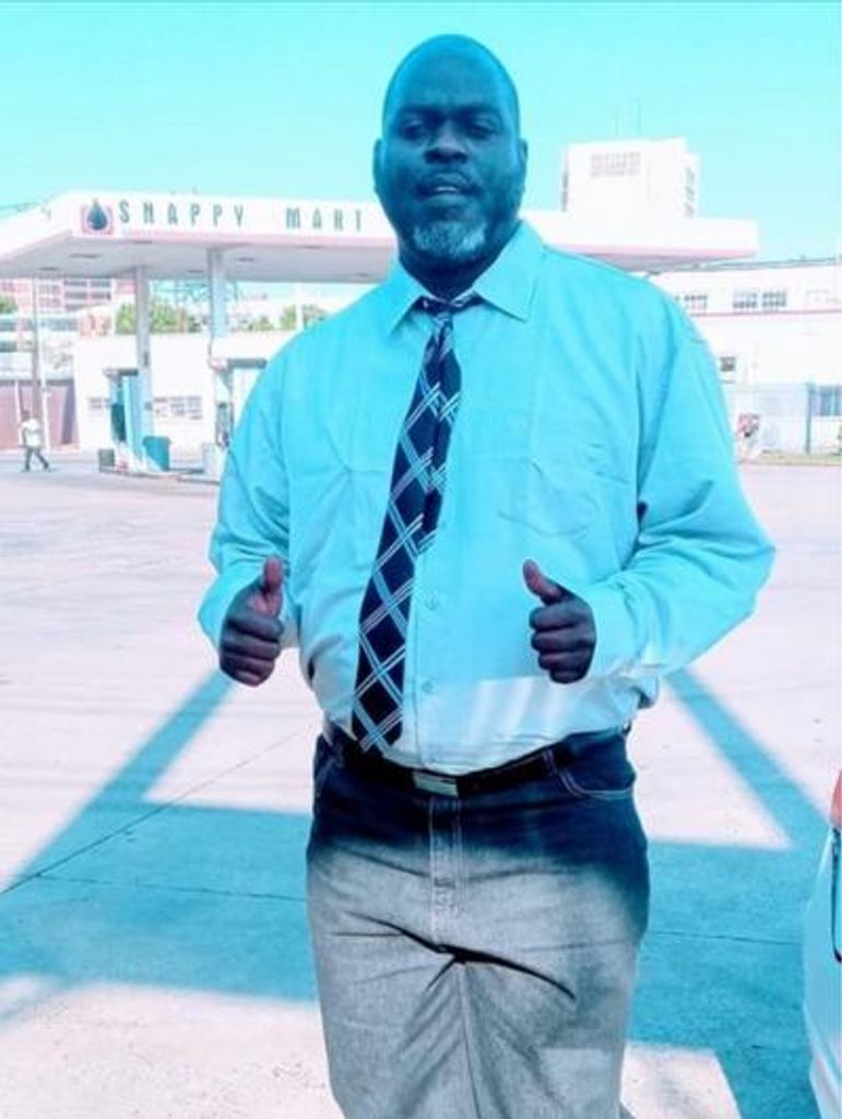 Lawrenzo D. Menton Brewer Profile Photo