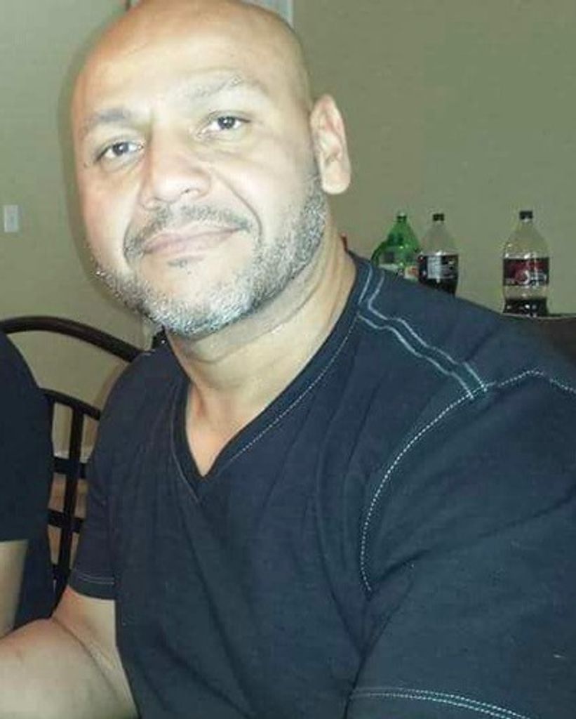 Daniel Valentin Lopez Profile Photo