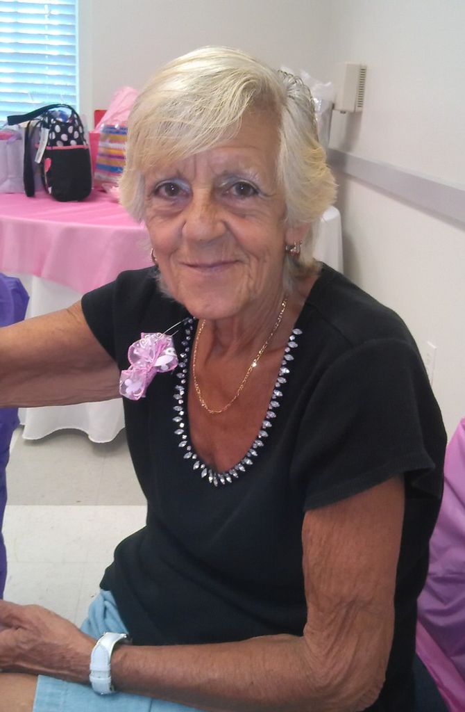 Sonia "Granny" Fischetto