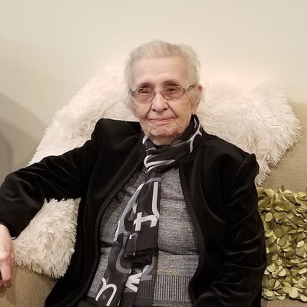 Maria Nassiopoulos Profile Photo