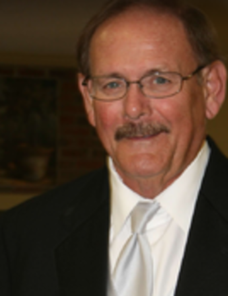 Dwight Lee Cotton Profile Photo