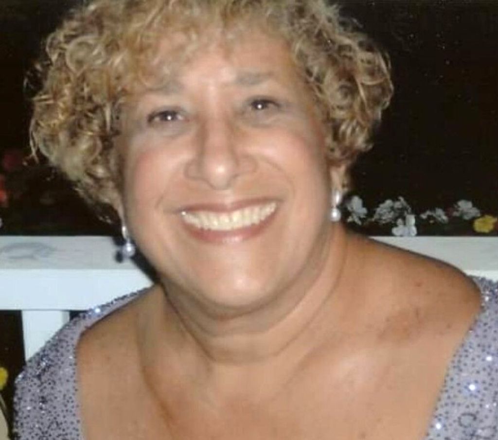 Carol L. (Perlmutter)  Vieira Profile Photo